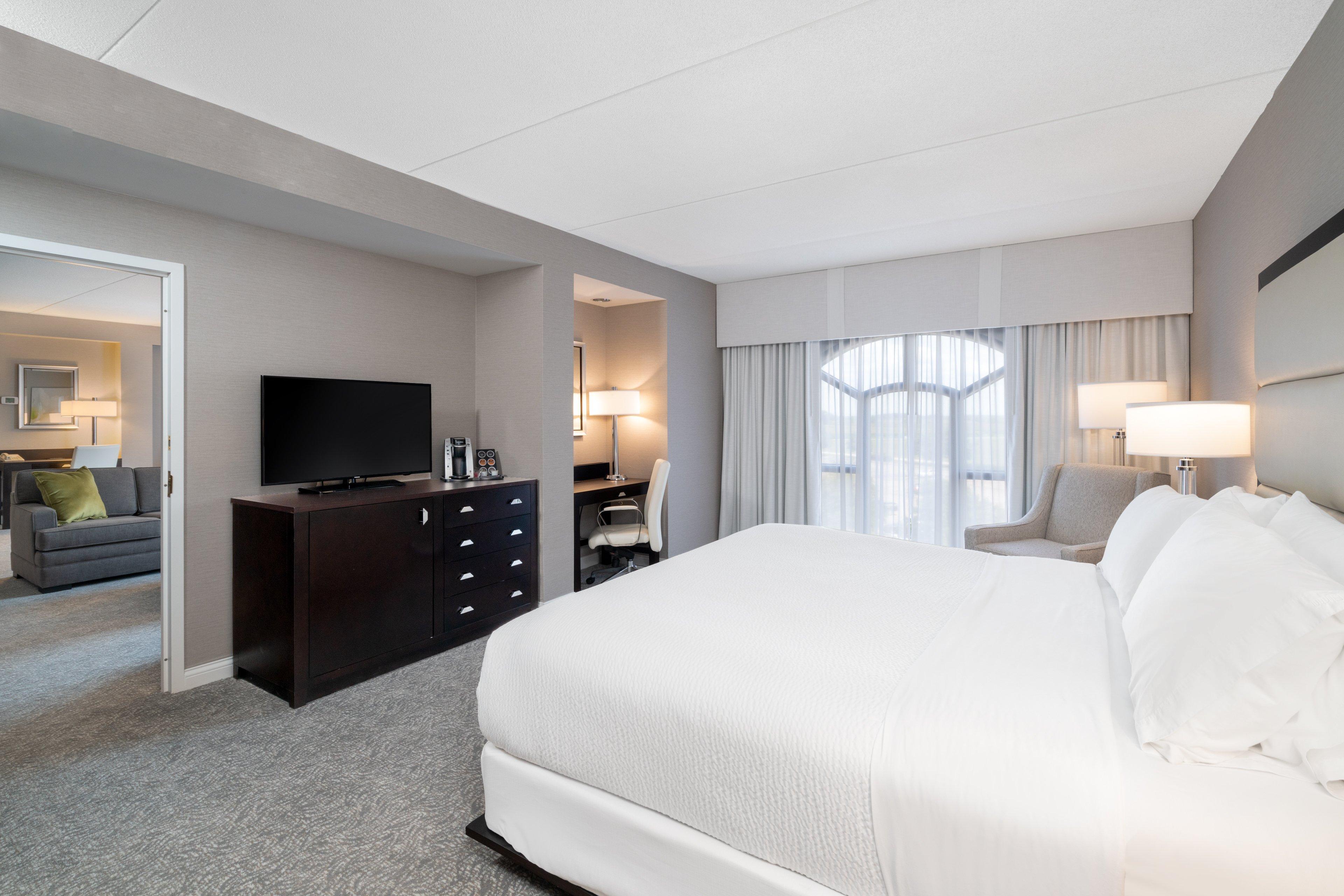 Holiday Inn Wilmington By Ihg Gurneyville Bagian luar foto