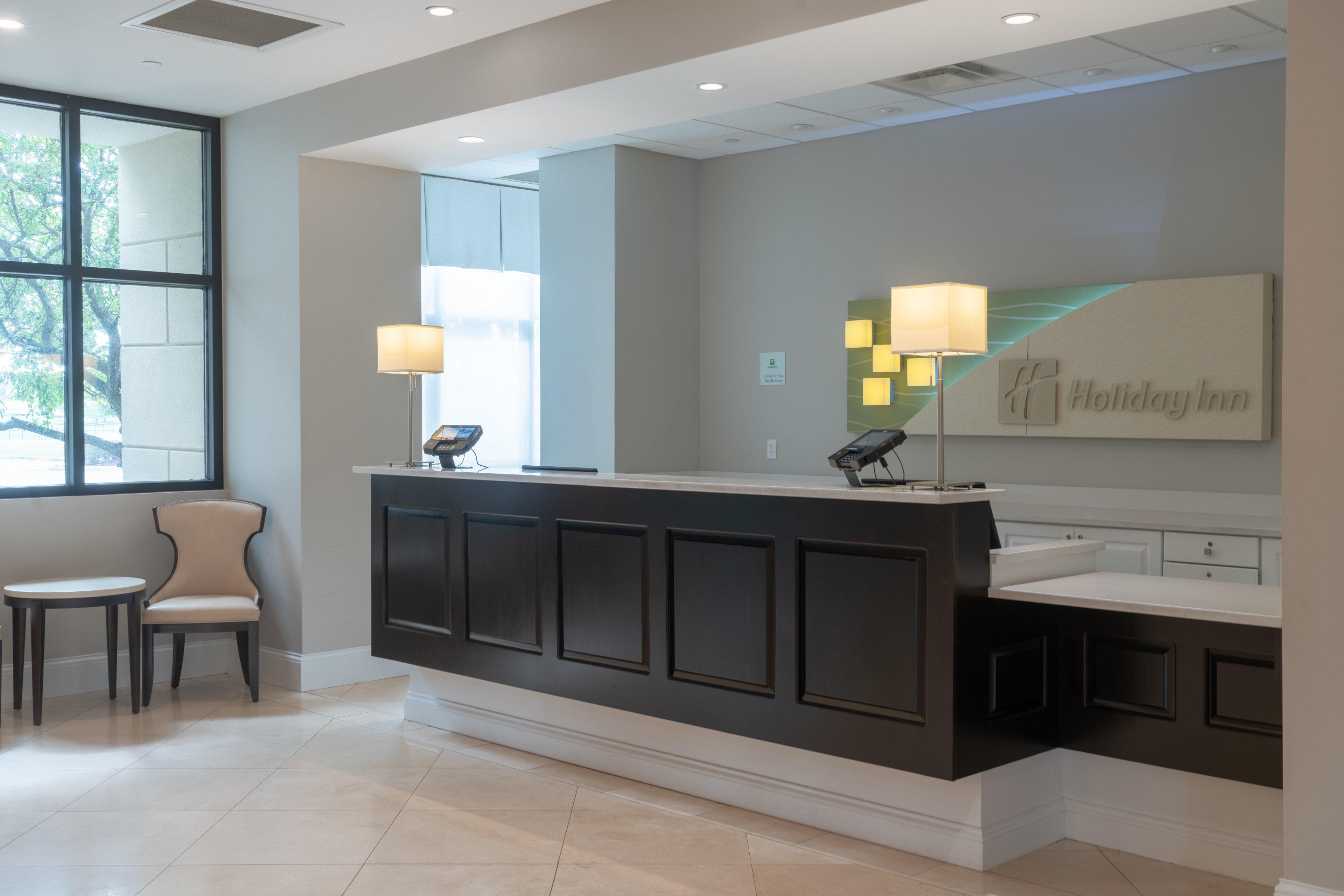 Holiday Inn Wilmington By Ihg Gurneyville Bagian luar foto