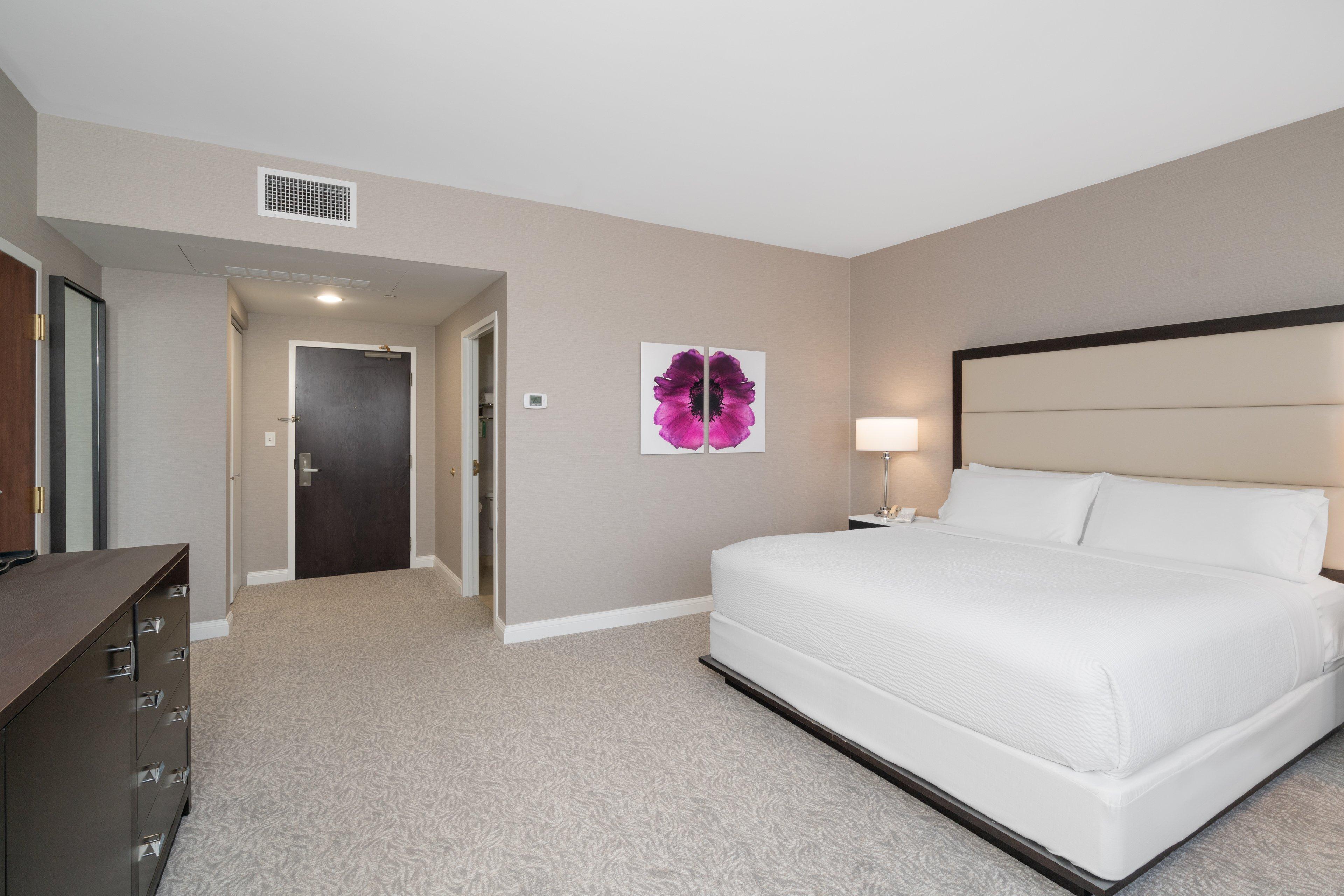 Holiday Inn Wilmington By Ihg Gurneyville Bagian luar foto